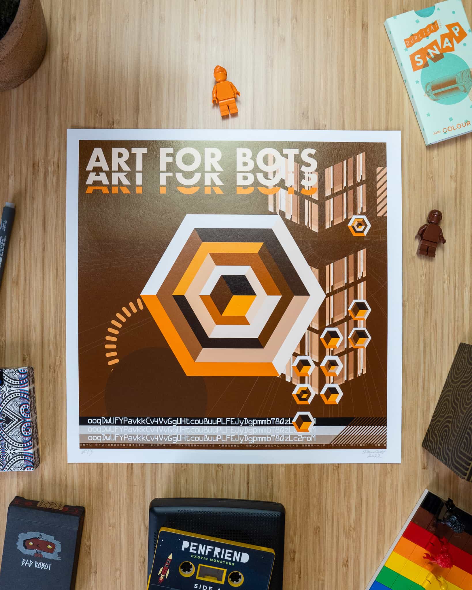 Hexagone #013 - Art for Bots